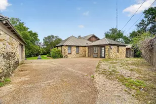 3800 Medford Rd, Fort Worth, TX 76103 - Photo 6