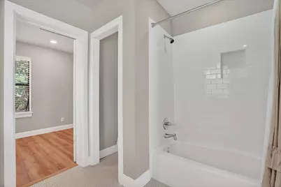 3800 Medford Road, Fort Worth, TX 76103 - Photo 24