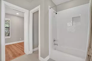 3800 Medford Rd, Fort Worth, TX 76103 - Photo 24