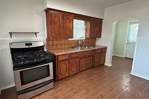 640 E Pleasant Run Rd, DeSoto, TX 75115 - Photo 6