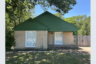 640 E Pleasant Run Road, DeSoto, TX 75115 - Photo 2