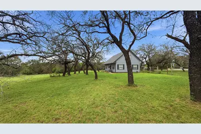2600 Setting Sun Trail, Granbury, TX 76048 - Photo 10