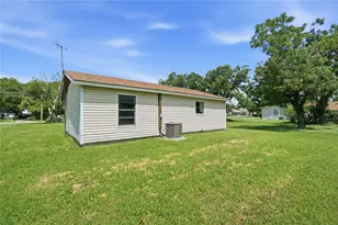 200 Russell St, White Settlement, TX 76108 - Photo 28