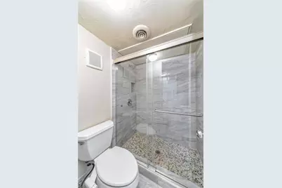 2719 Creek Wood Court, Carrollton, TX 75006 - Photo 14