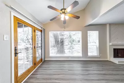 2719 Creek Wood Court, Carrollton, TX 75006 - Photo 10