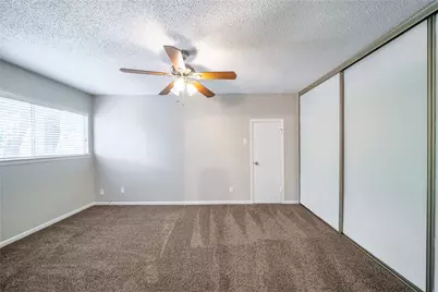 2719 Creek Wood Court, Carrollton, TX 75006 - Photo 16