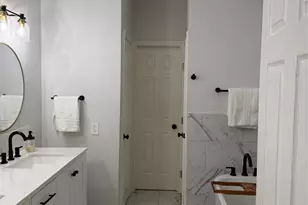 2013 Oakbluff Dr, Carrollton, TX 75007 - Photo 20