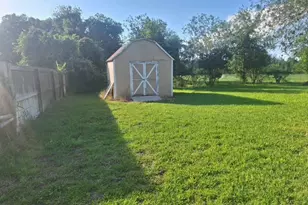 225 Linney Ln, Beeville, TX 78102 - Photo 28