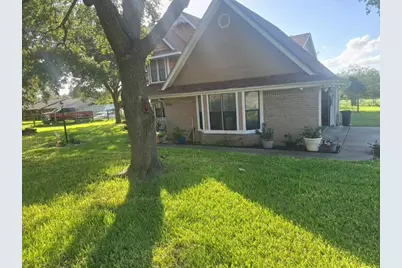 225 Linney Lane, Beeville, TX 78102 - Photo 32