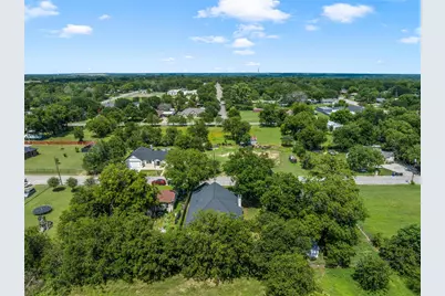 1701 Egan Lane, Waco, TX 76705 - Photo 32