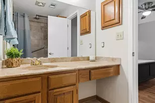 1008 Green Ridge Terrace, Saginaw, TX 76179 - Photo 14