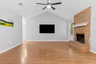 1008 Green Ridge Terrace, Saginaw, TX 76179 - Photo 8