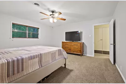 111 W Tennie Street, Gainesville, TX 76240 - Photo 26