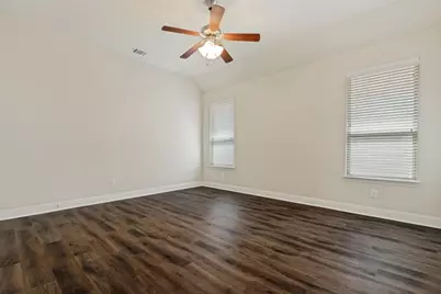 8601 McCutchins Drive, McKinney, TX 75070 - Photo 8