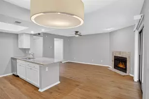 2505 Wedglea Dr, Dallas, TX 75211 - Photo 6
