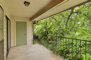 2505 Wedglea Dr, Dallas, TX 75211 - Photo 10