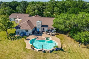 108 Gladdis Ln, Springtown, TX 76082 - Photo 4
