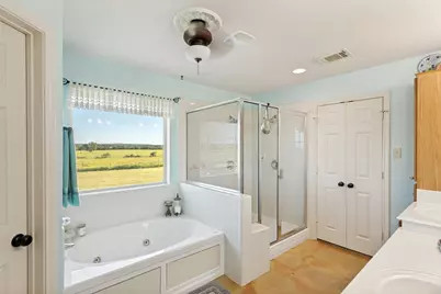 108 Gladdis Lane, Springtown, TX 76082 - Photo 18