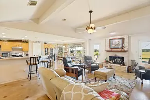 108 Gladdis Ln, Springtown, TX 76082 - Photo 6