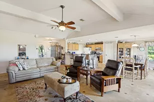 108 Gladdis Ln, Springtown, TX 76082 - Photo 8