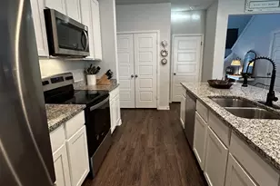 9917 Voyager Ln, Fort Worth, TX 76131 - Photo 8
