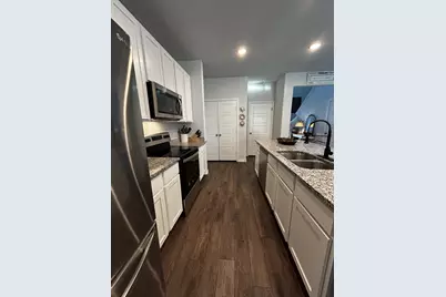 9917 Voyager Lane, Fort Worth, TX 76131 - Photo 8
