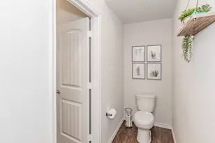 2444 Evening Stone Dr, Little Elm, TX 76227 - Photo 10
