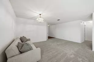 1725 Sierra Meadow Ln, Fort Worth, TX 76247 - Photo 12