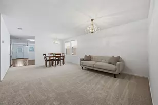 1725 Sierra Meadow Ln, Fort Worth, TX 76247 - Photo 14