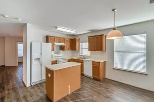 4212 Falcon Dr, Sherman, TX 75092 - Photo 4