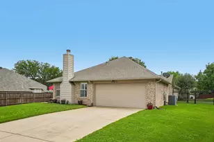 421 Durrand Oak Dr, Keller, TX 76248 - Photo 40