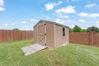 1211 Larkspur Lane, Cleburne, TX 76033 - Photo 26