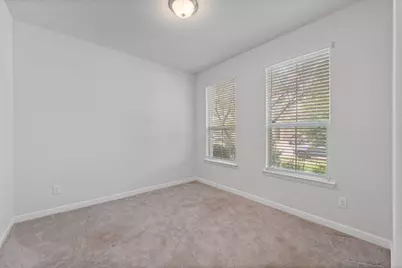 1211 Larkspur Lane, Cleburne, TX 76033 - Photo 14