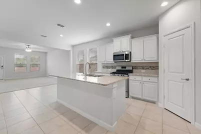1211 Larkspur Lane, Cleburne, TX 76033 - Photo 4
