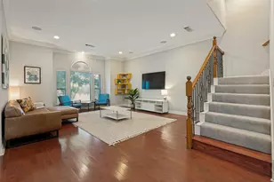 2205 Canton St, Dallas, TX 75201 - Photo 6