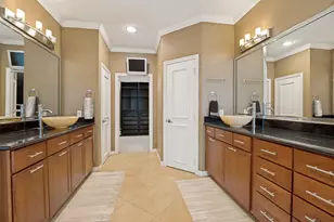 2205 Canton St, Dallas, TX 75201 - Photo 24