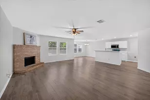 9605 Woodrow Wilson Dr, McKinney, TX 75072 - Photo 2