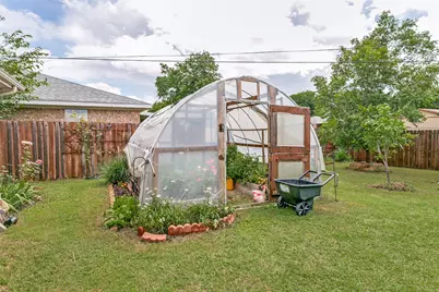 500 S Las Vegas Trail, White Settlement, TX 76108 - Photo 20