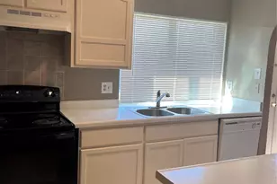 1910 Whiteoak Dr, Garland, TX 75040 - Photo 6
