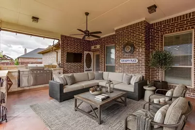 400 Hudson Lane, Burleson, TX 76028 - Photo 4