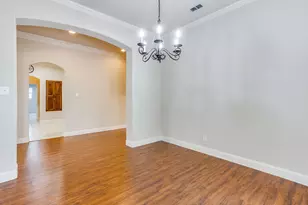 400 Hudson Ln, Burleson, TX 76028 - Photo 18