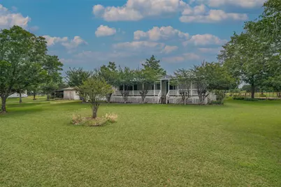 130 Meadowview Lane, Point, TX 75472 - Photo 2