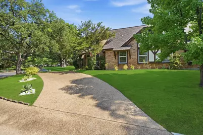 9435 Spring Hollow Drive, Dallas, TX 75243 - Photo 8