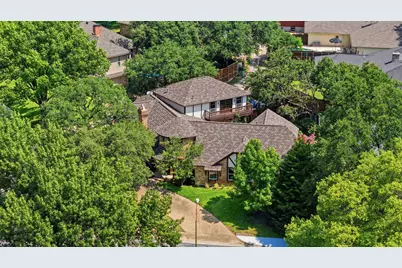 9435 Spring Hollow Drive, Dallas, TX 75243 - Photo 34