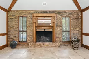 9435 Spring Hollow Dr, Dallas, TX 75243 - Photo 12