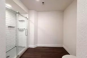 2005 N Arbor Rose Dr, Grand Prairie, TX 75050 - Photo 22
