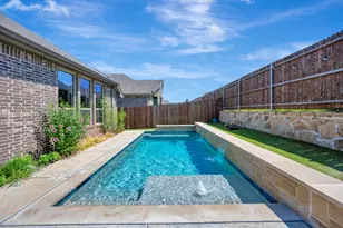 6149 Cobbetts Pond Ln, Fort Worth, TX 76179 - Photo 4