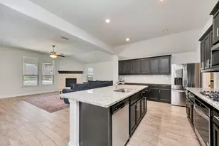 6149 Cobbetts Pond Ln, Fort Worth, TX 76179 - Photo 16