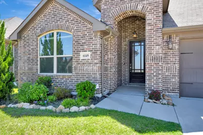 6149 Cobbetts Pond Lane, Fort Worth, TX 76179 - Photo 8