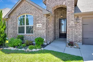 6149 Cobbetts Pond Ln, Fort Worth, TX 76179 - Photo 8